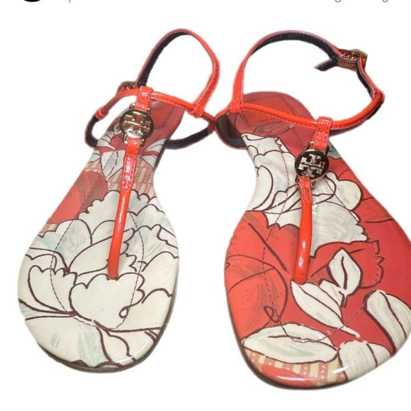 TORY BURCH Emmy Floral Logo Patent T-Strap Sandal EUC - Picture 5 of 9